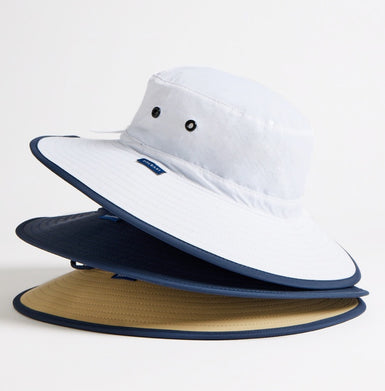 Traveller Broad Brim Hat is lightweight and packable