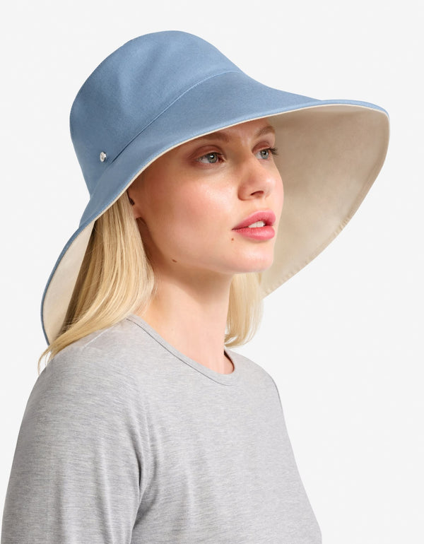 Blue / Beige